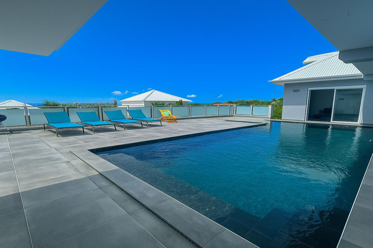 4.Location villa piscine Saint François Guadeloupe_Piscine